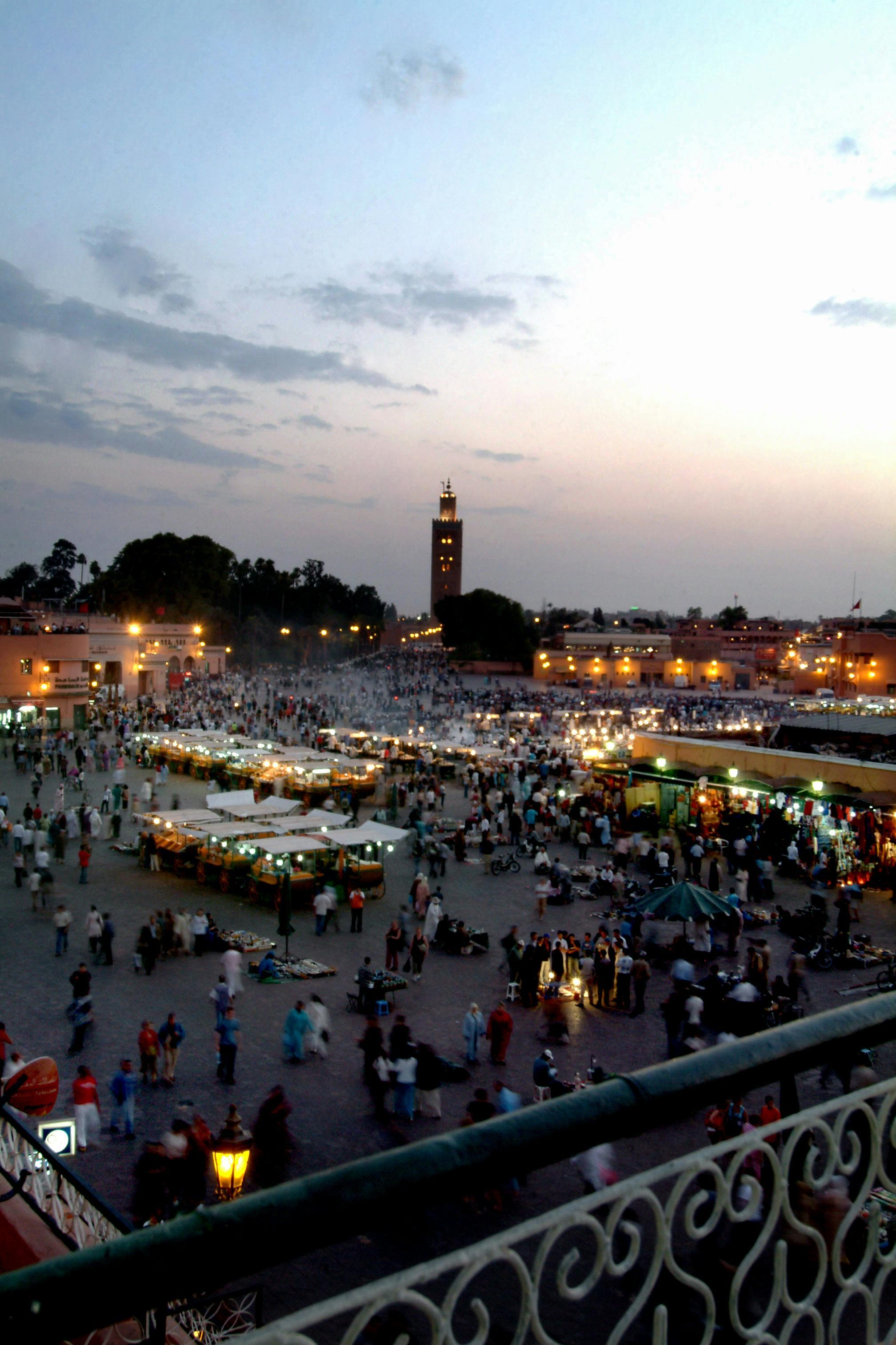 Excursion en calèche et visite de la Place Jemaa el-Fna